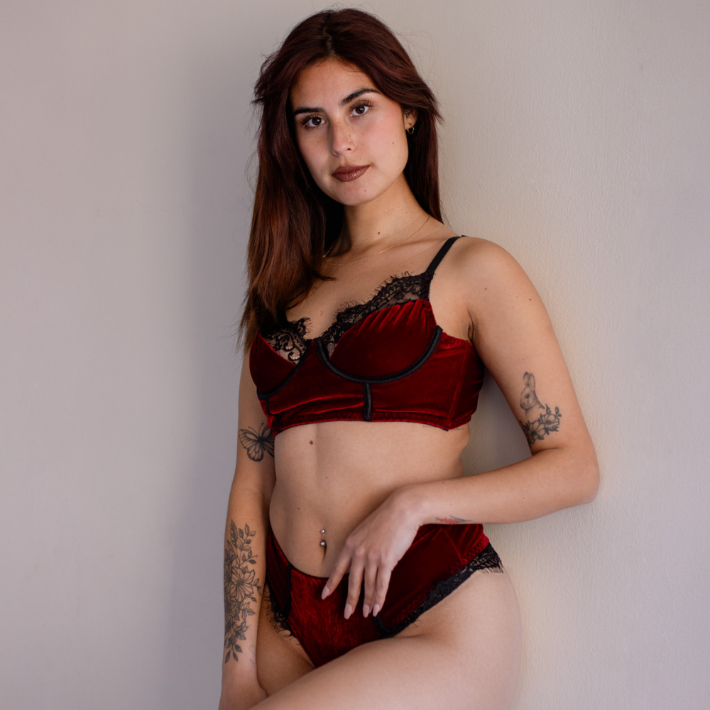 CONJUNTO KHALA BURDEO