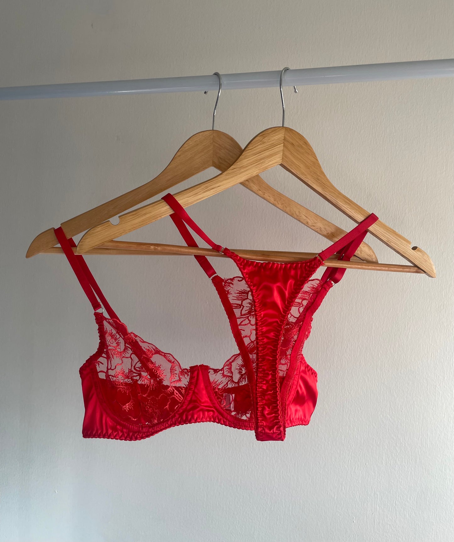 CONJUNTO ABY ROJO