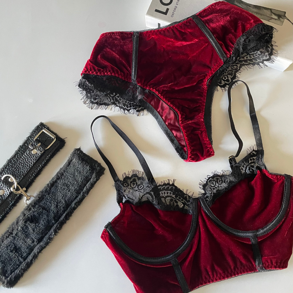 CONJUNTO KHALA BURDEO
