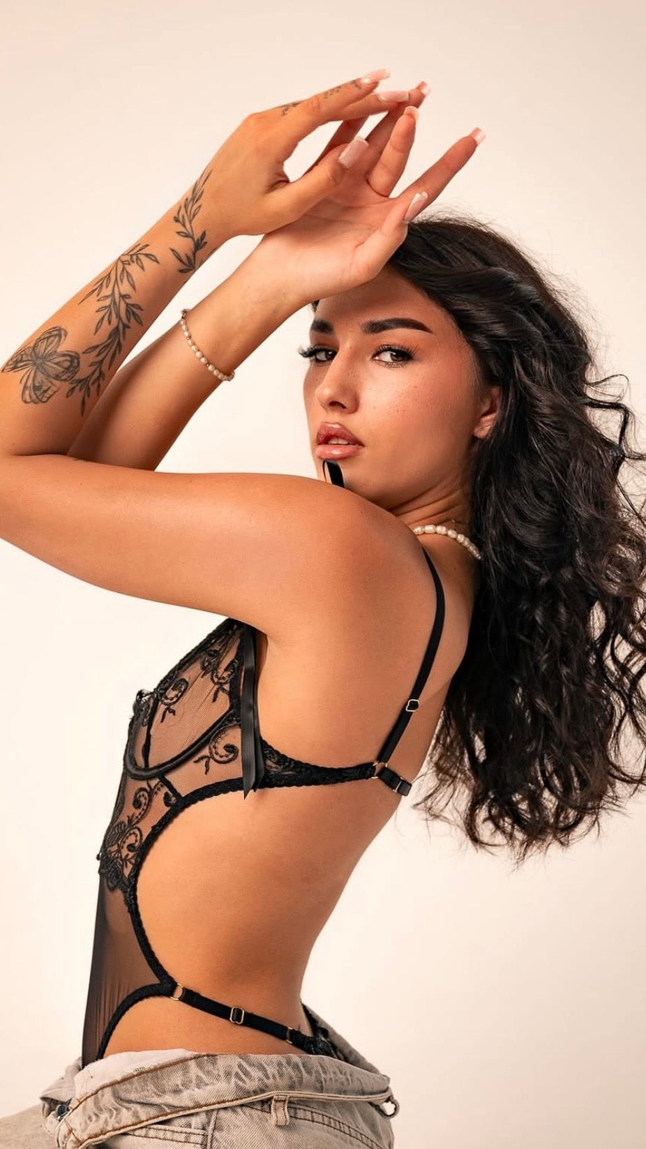 BODY ALASKA NEGRO (PREVENTA)